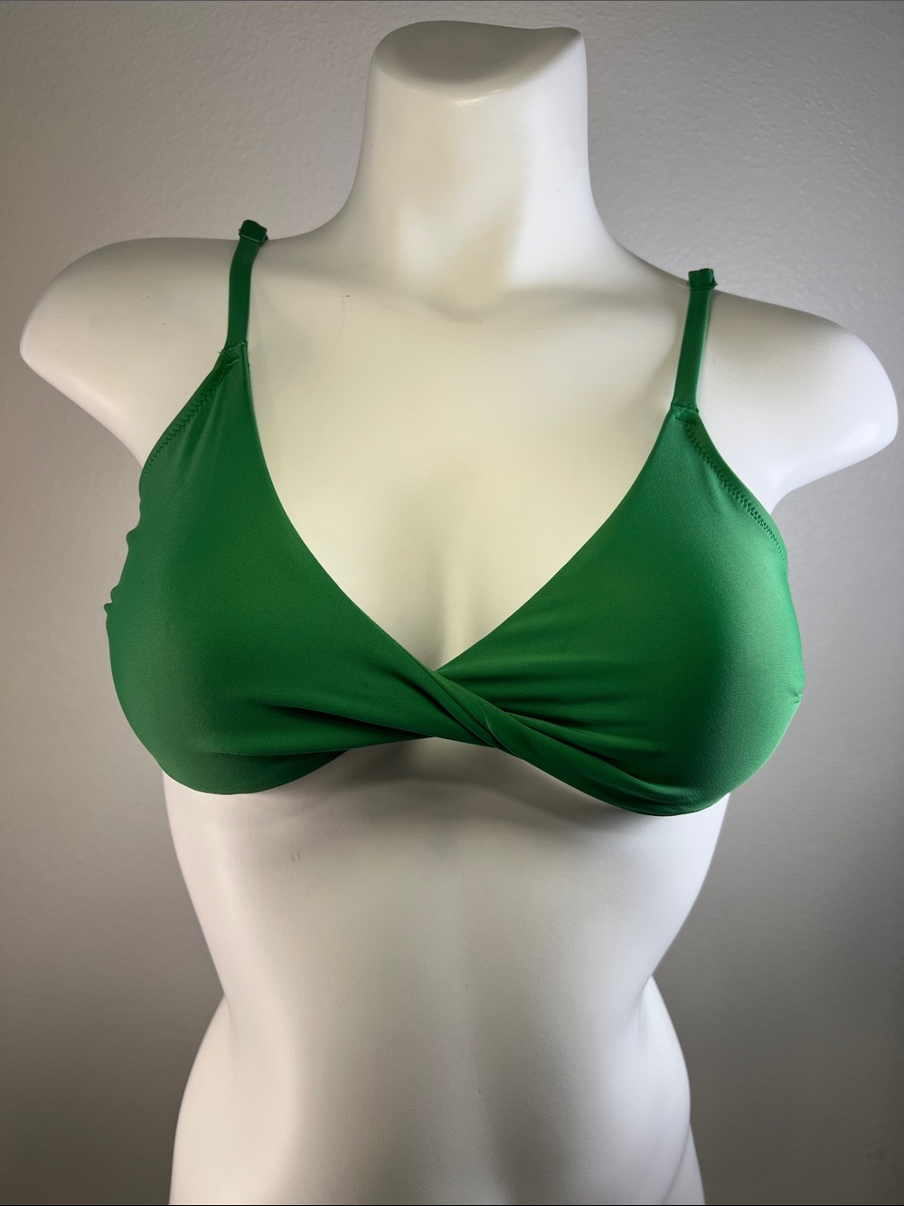 aerie Real Good Green Scoop Twist-Front Bikini Top SMALL